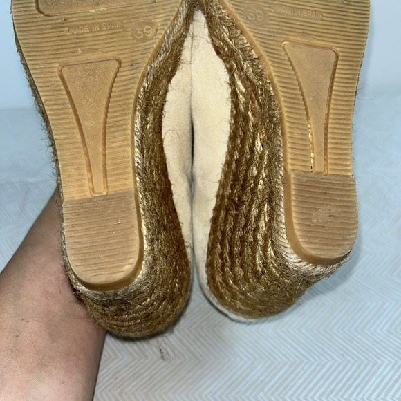 Viscata Barcelona V Cut Espadrille Sz 39 Wedge Tan/Cream Slip On Pointed Toe Y2K - Picture 13 of 14
